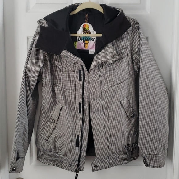 Burton ski jacket women's small- b&w checkered - Picture 2 of 9